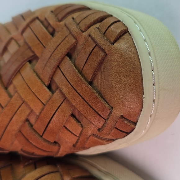 Frye lvy Camel Leather Huarache Woven Slip On Shoes White Soles Size 7.5 - Picture 11 of 11